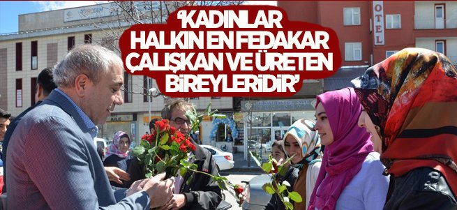 Erzurum'da Akillere bayrak öptürdüler